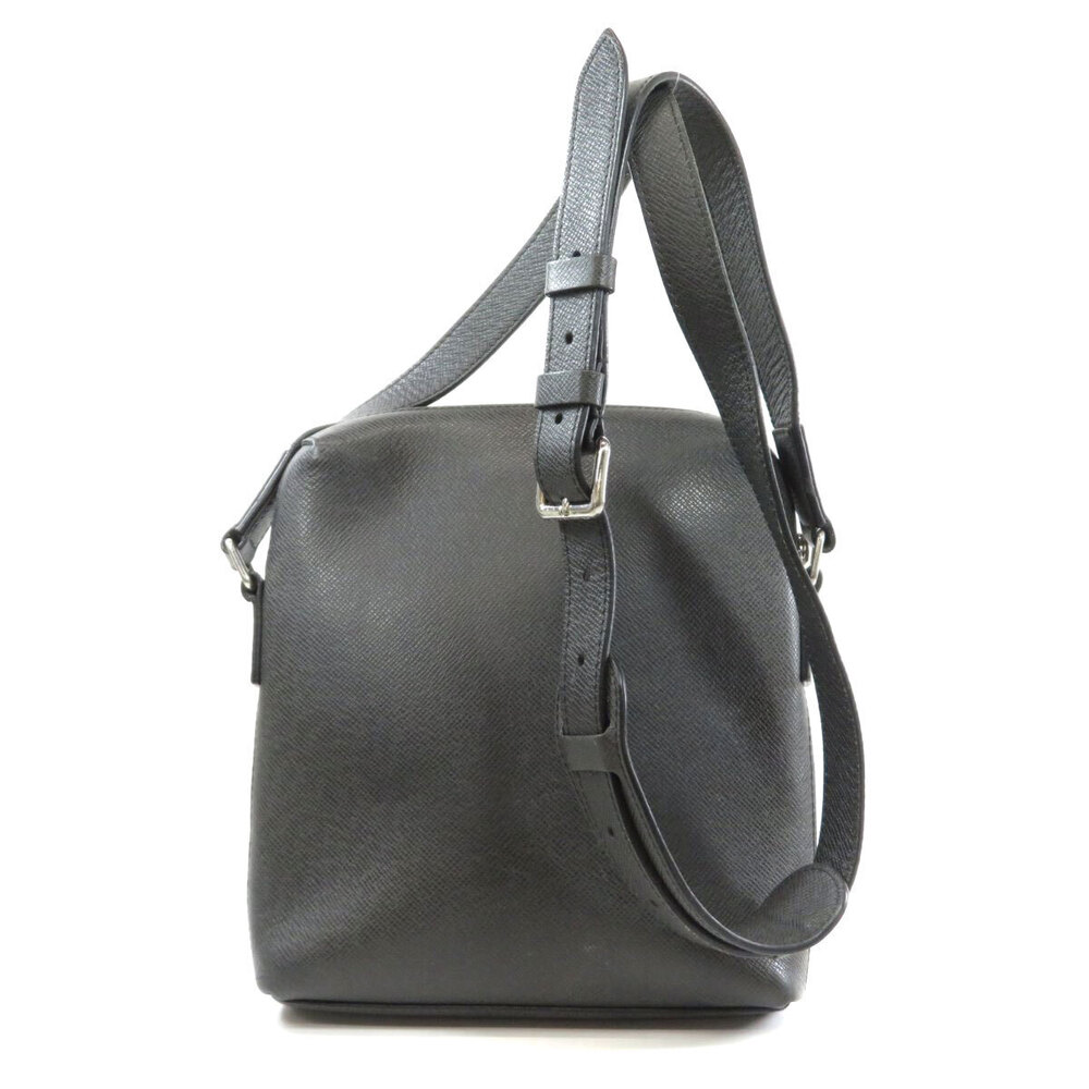 Louis Vuitton Pochette Shoulder Leather Grigori Taiga Bag Black